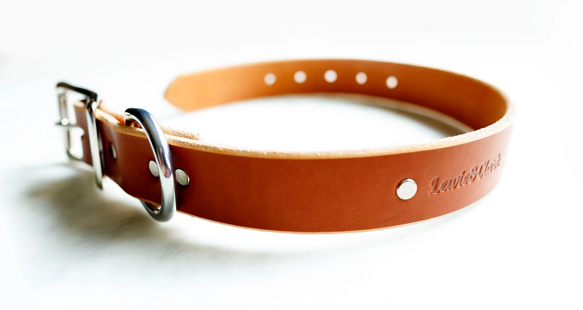 * CLEARANCE * Adventurer Dog Collar - Tan Leather Dog Collar - Thick, Durable, Strong Collar -  Nickle Hardware -  1.25 Inches Wide - Handmade in USA - Real Leather