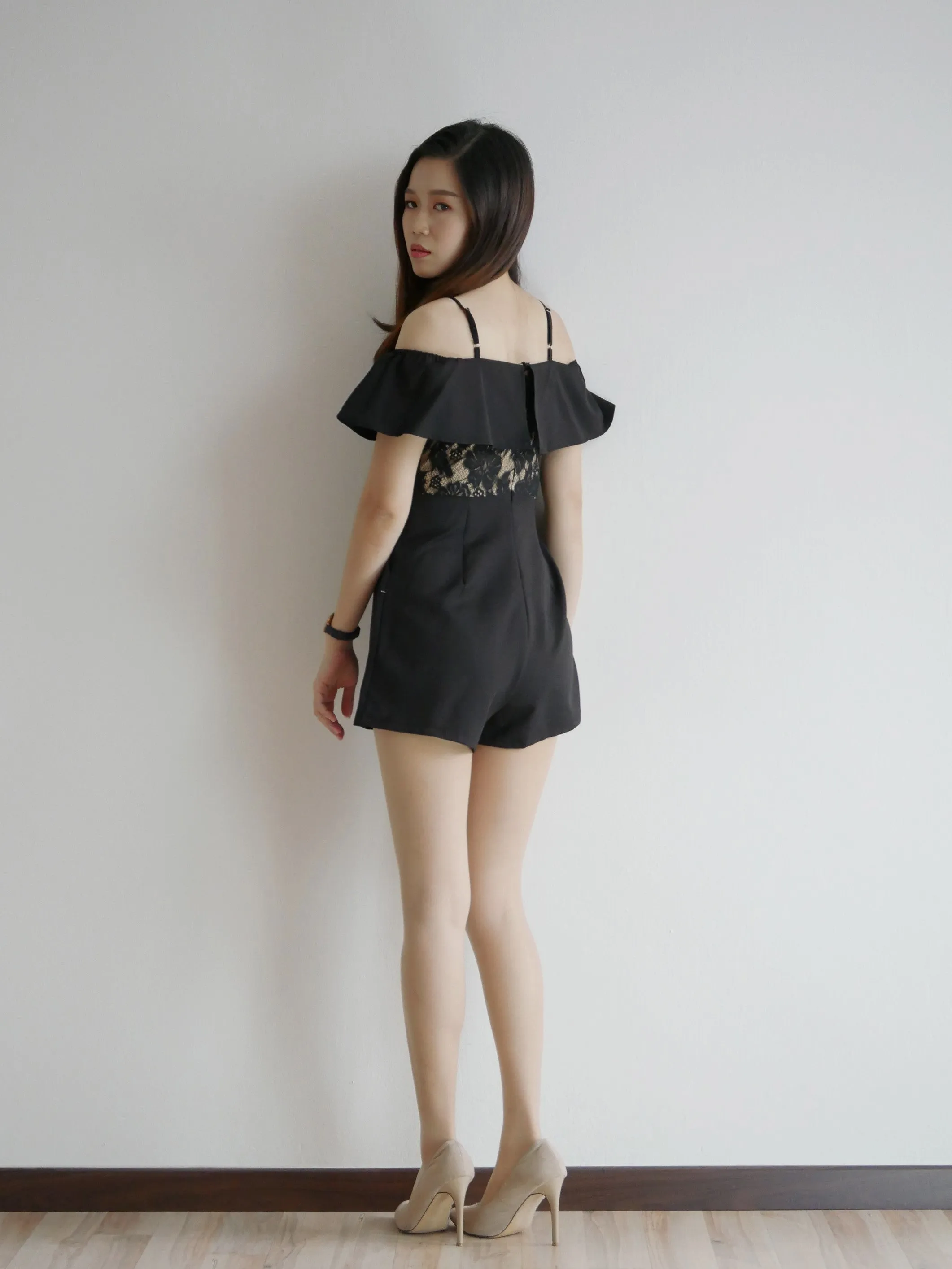 ACEWIN Laced Cold Shoulder Romper (Size S-M) 702941