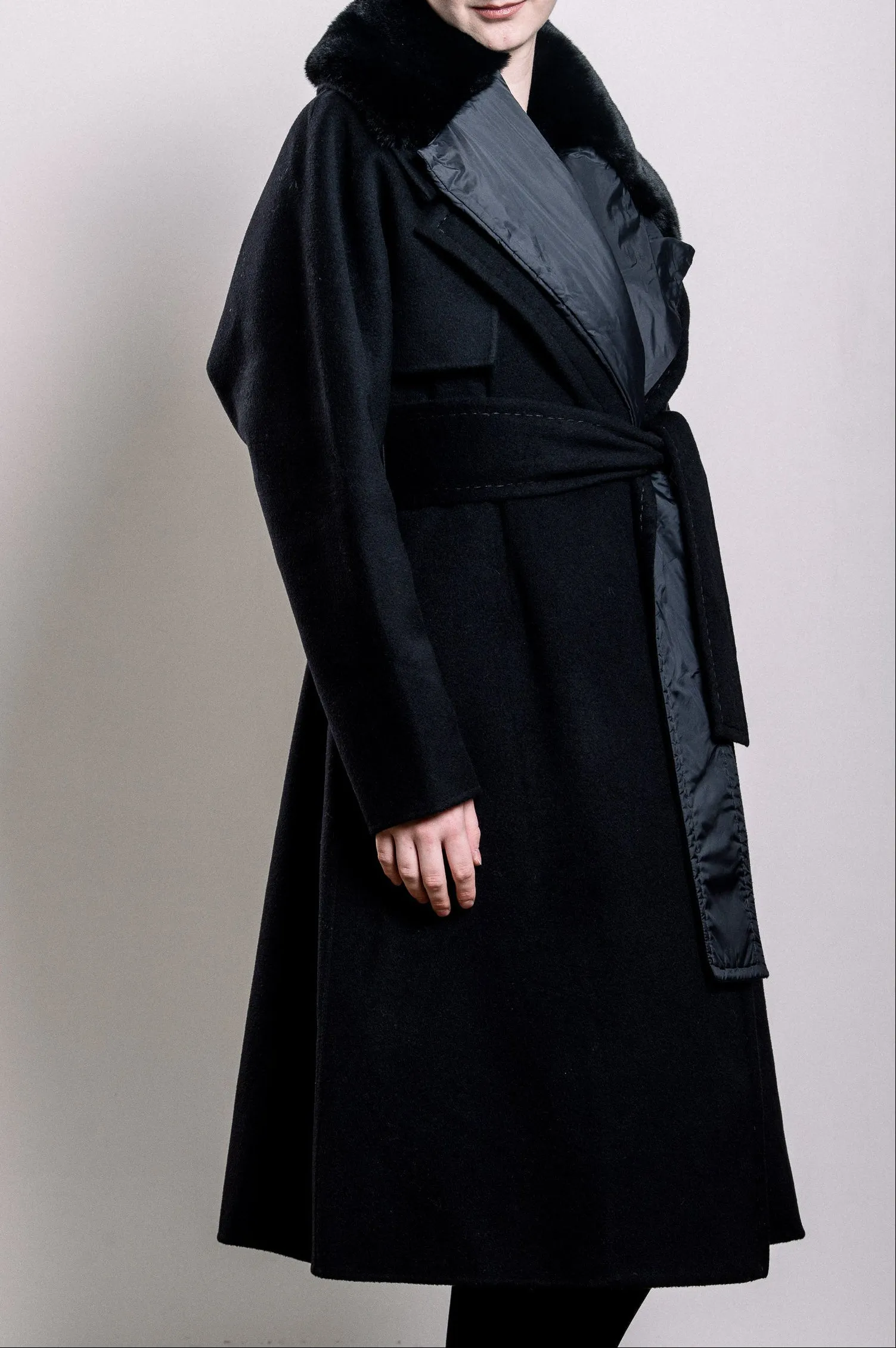 Demi-Couture Overcoat with Fur Collar - Black