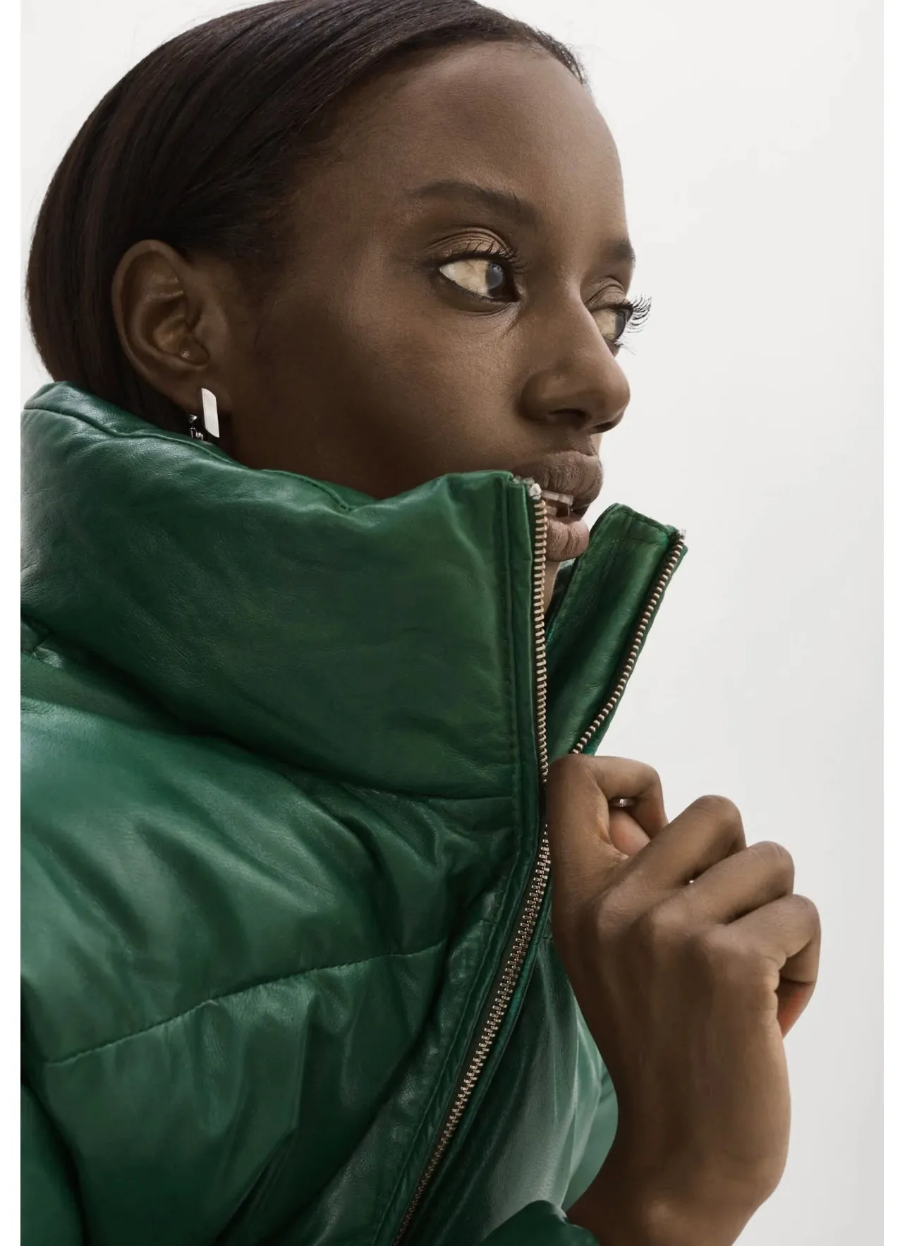 IRIS PUFFER JACKET IN BOTTLE GREEN BY LA MARQUE SPRING 24