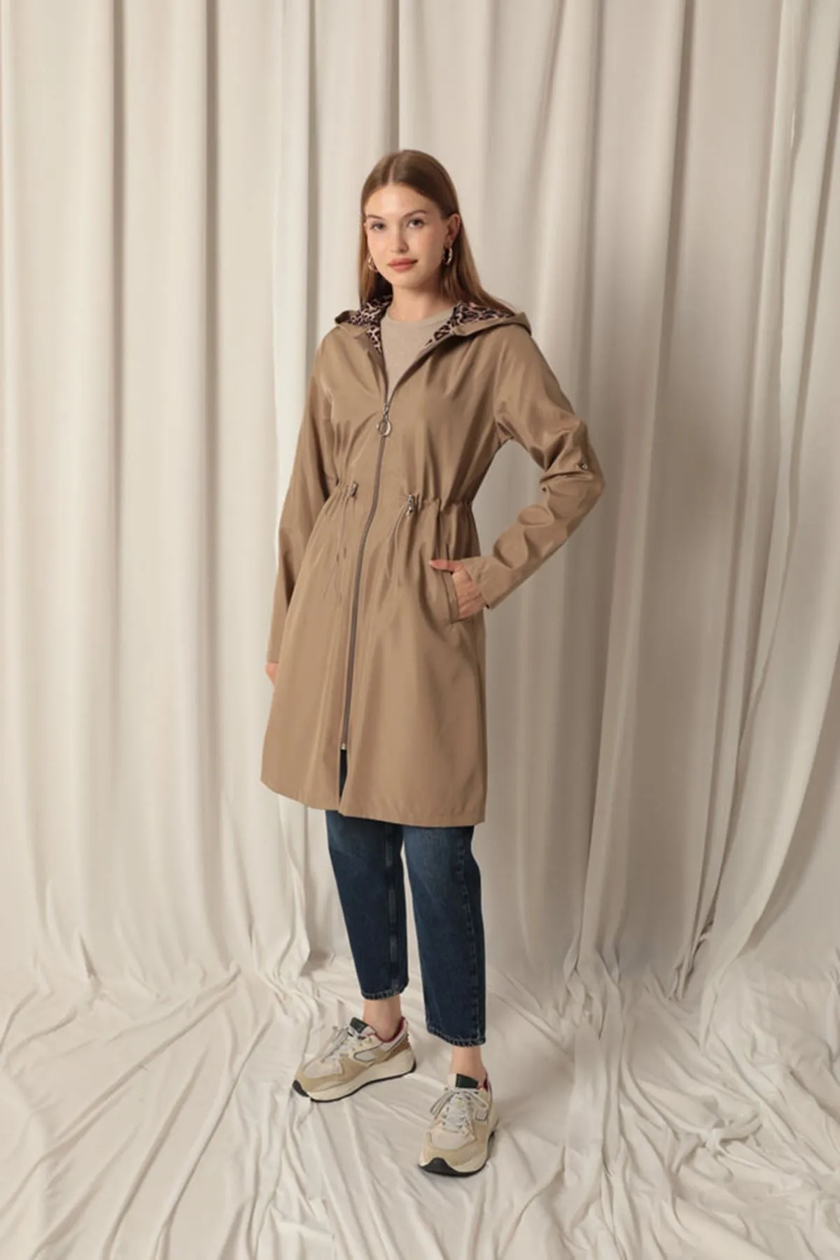 KKT Bondig Fabric Waterproof Women's Mink Trench Coat - Markham