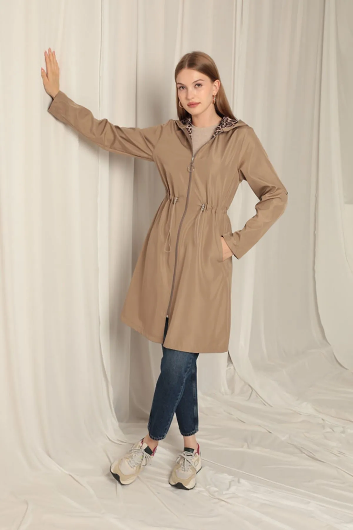 KKT Bondig Fabric Waterproof Women's Mink Trench Coat - Markham