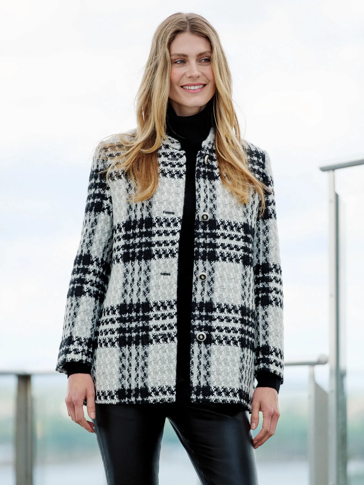 Logan Blazer - Black