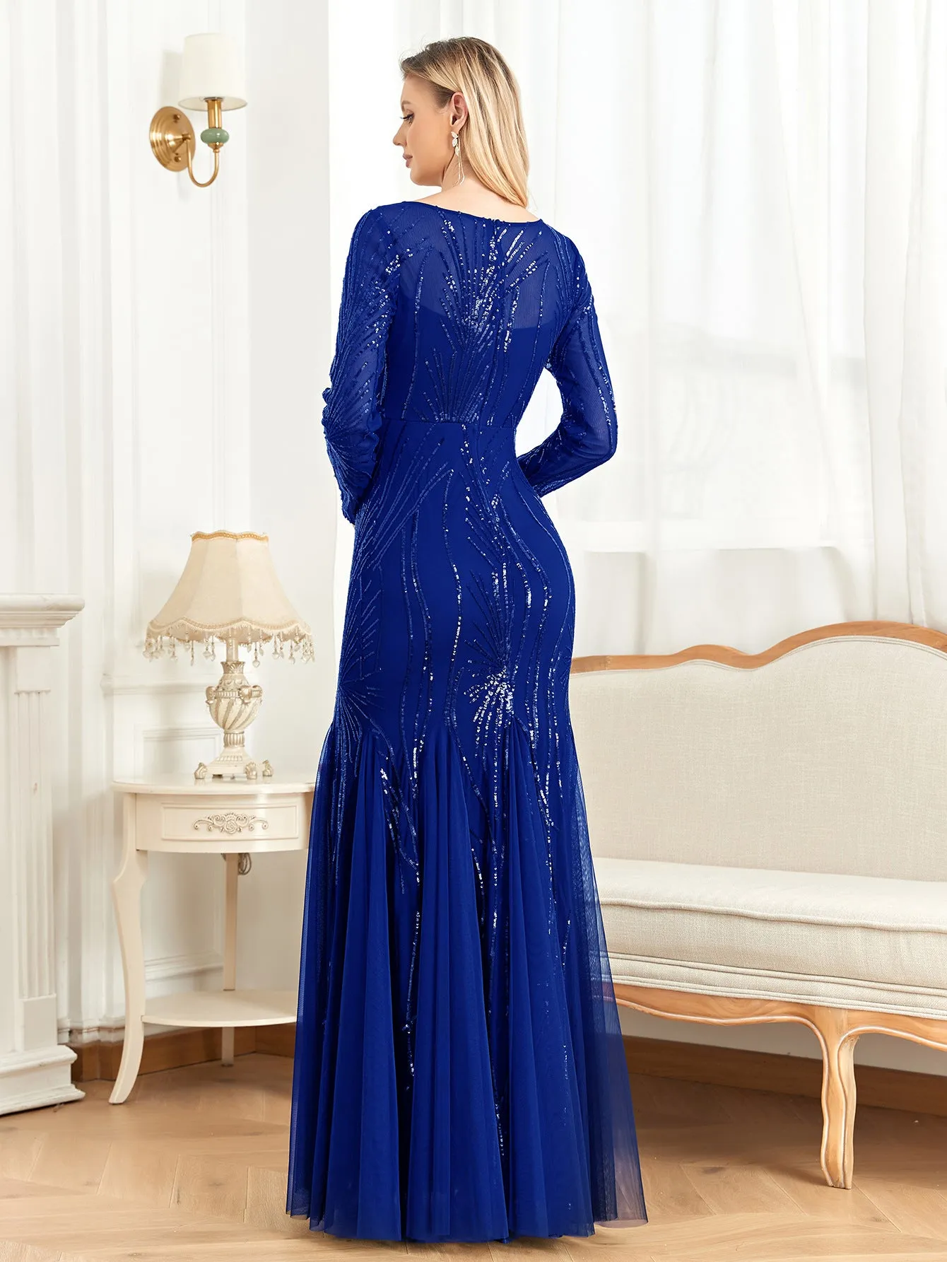 Long Sleeve Sequin Round Neck Evening Dress