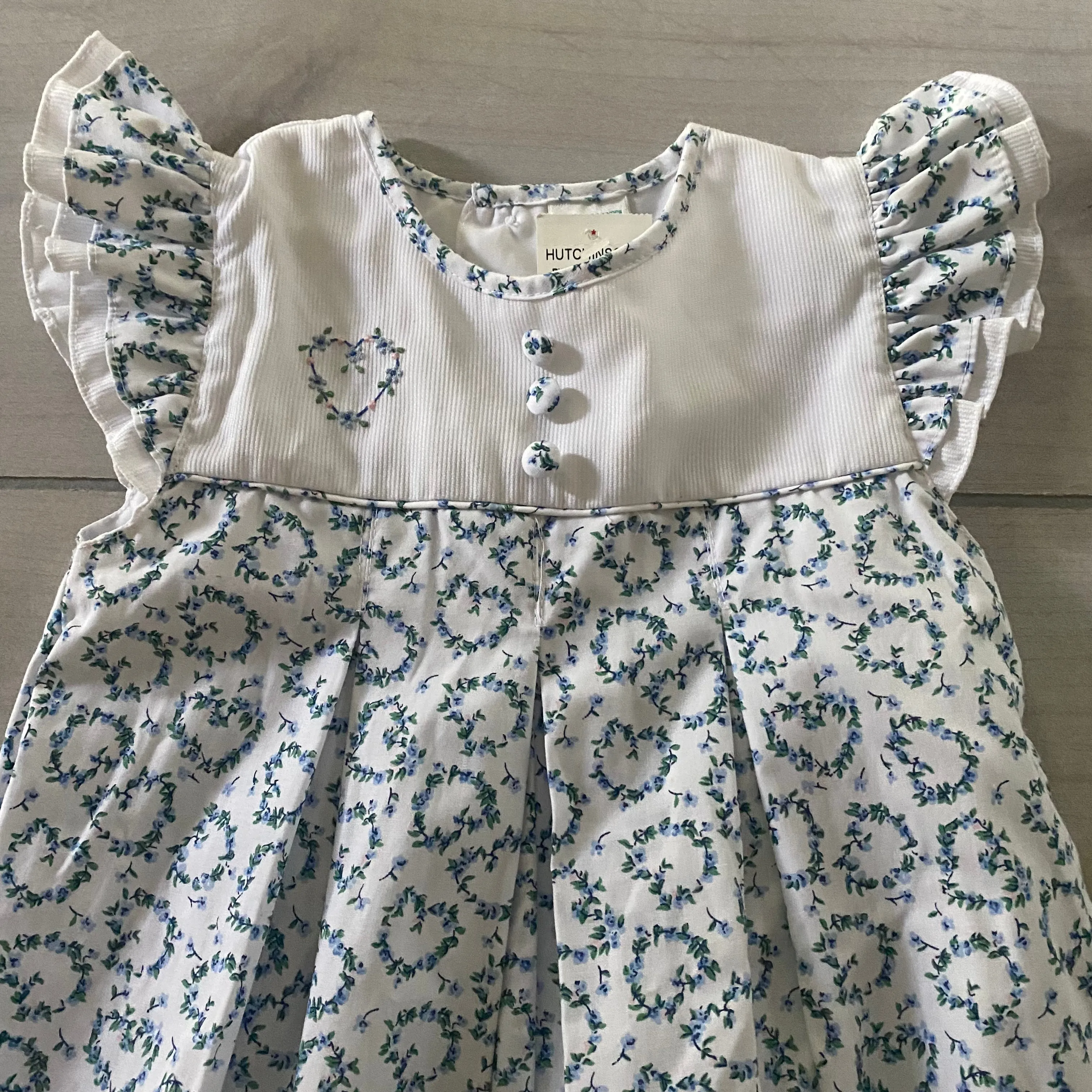 NEW Zu Dainty Heart Floral Pattern Bubble Romper