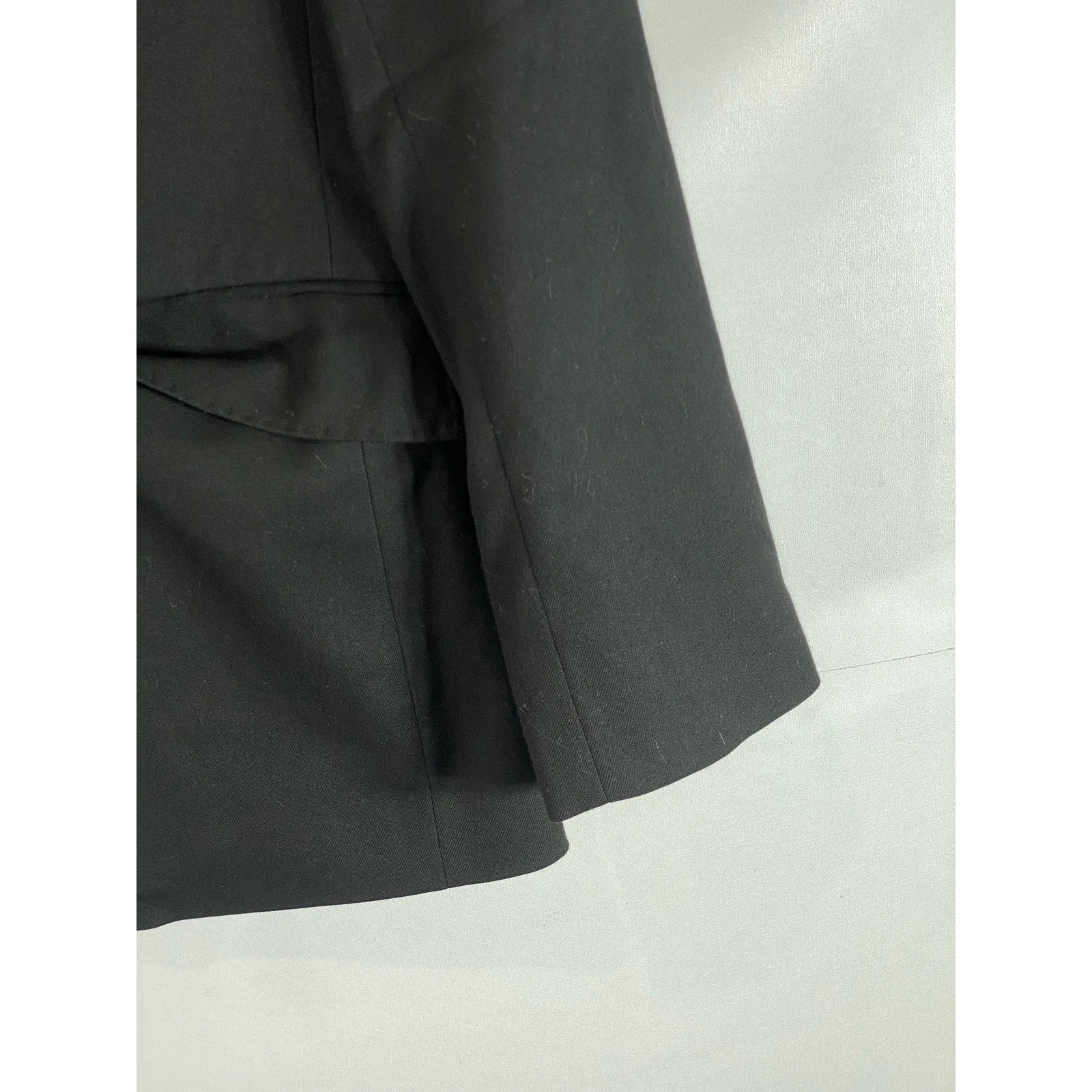 TIFFANY & CO Wardrobe Men's Solid Black Two-Button Blazer SZ 42R