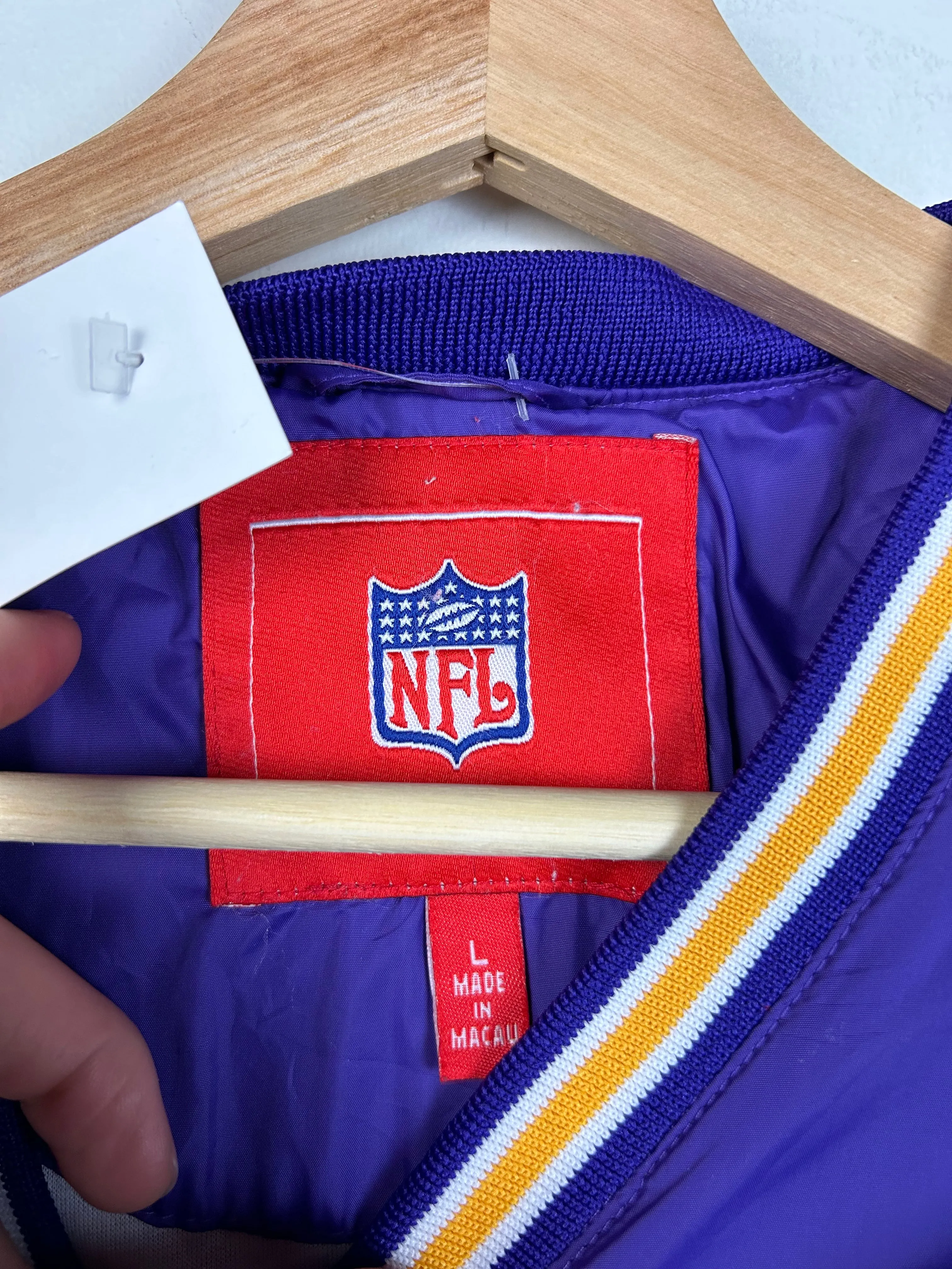 Vintage Y2K Minnesota Vikings Purple Pullover Windbreaker