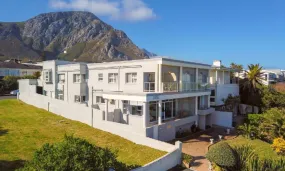 Western Cape: 2-Night B&B Stay for Two at Hermanus Beachfront Lodge