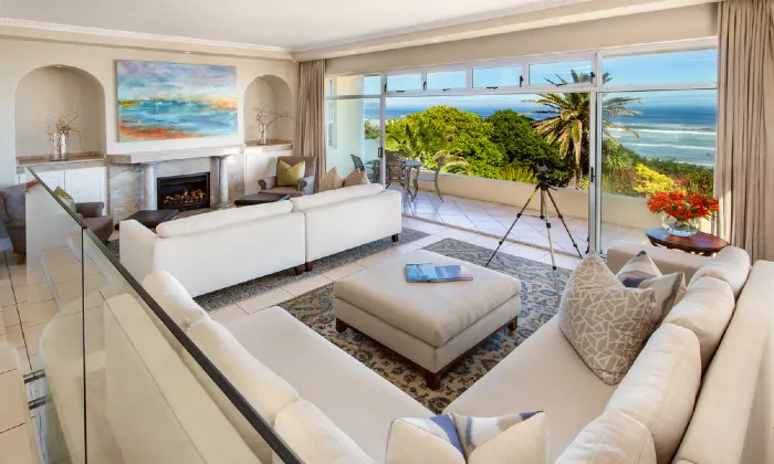 Western Cape: 2-Night B&B Stay for Two at Hermanus Beachfront Lodge